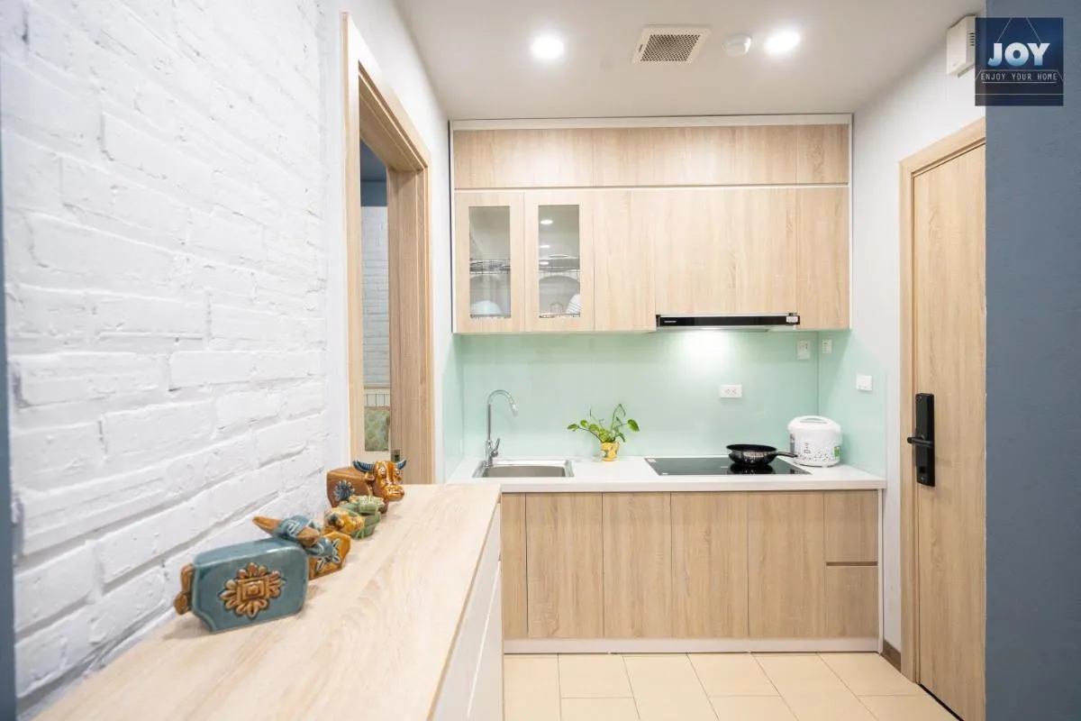 Image 2 of JOY APARTMENT TAY HO