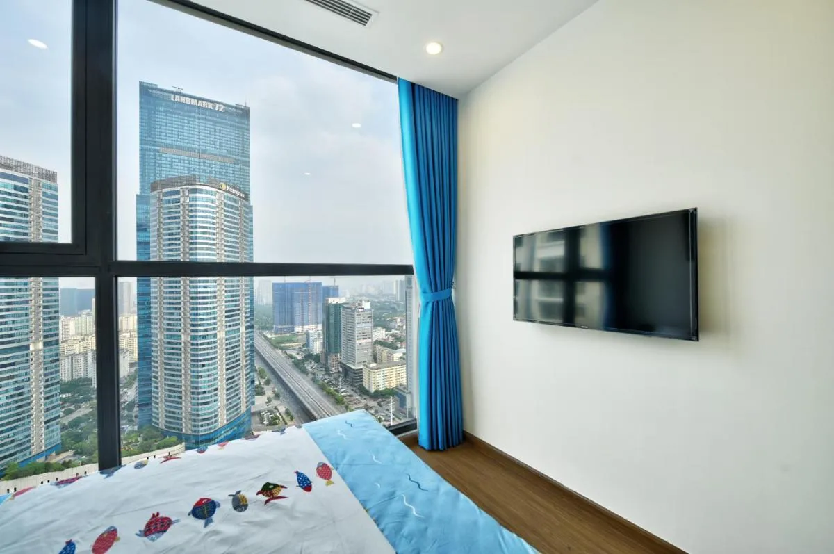 Image 4 of LUXURY APARTMENT VINHOMES SKYLAKE 5min to KEANGNAM