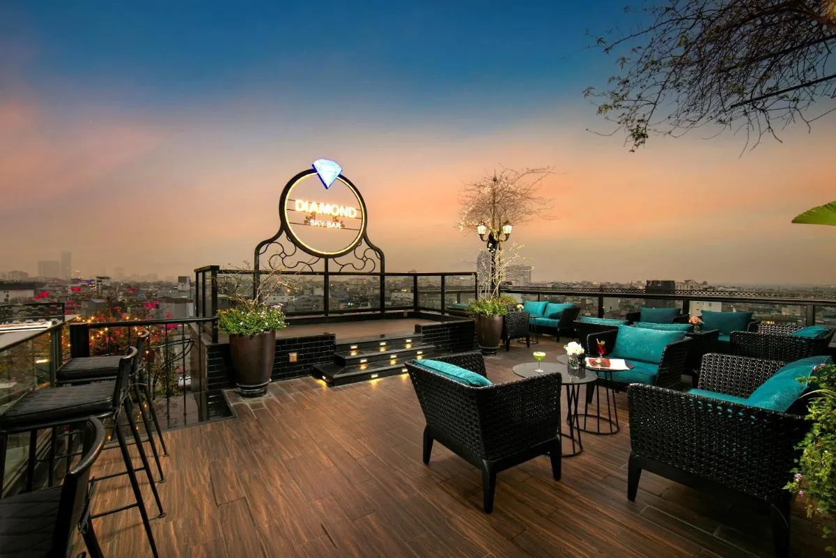 Image 1 of La Mejor Hotel & Sky Bar