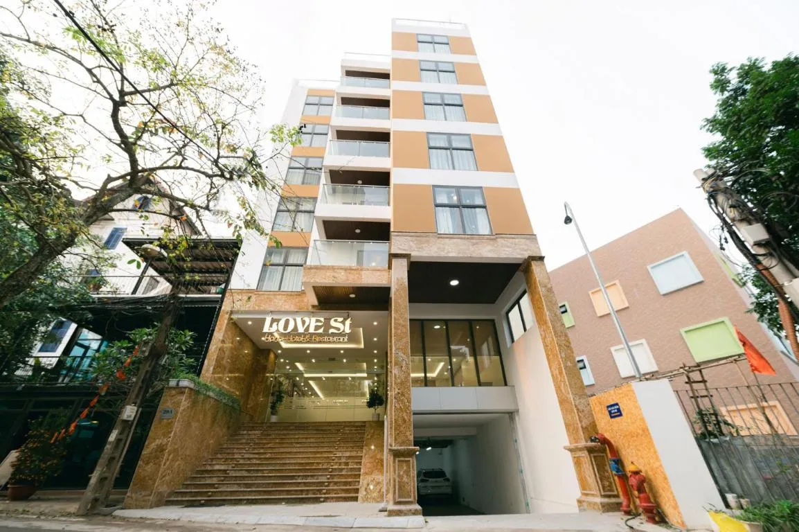 Image of Love St – Hanoi Hotel