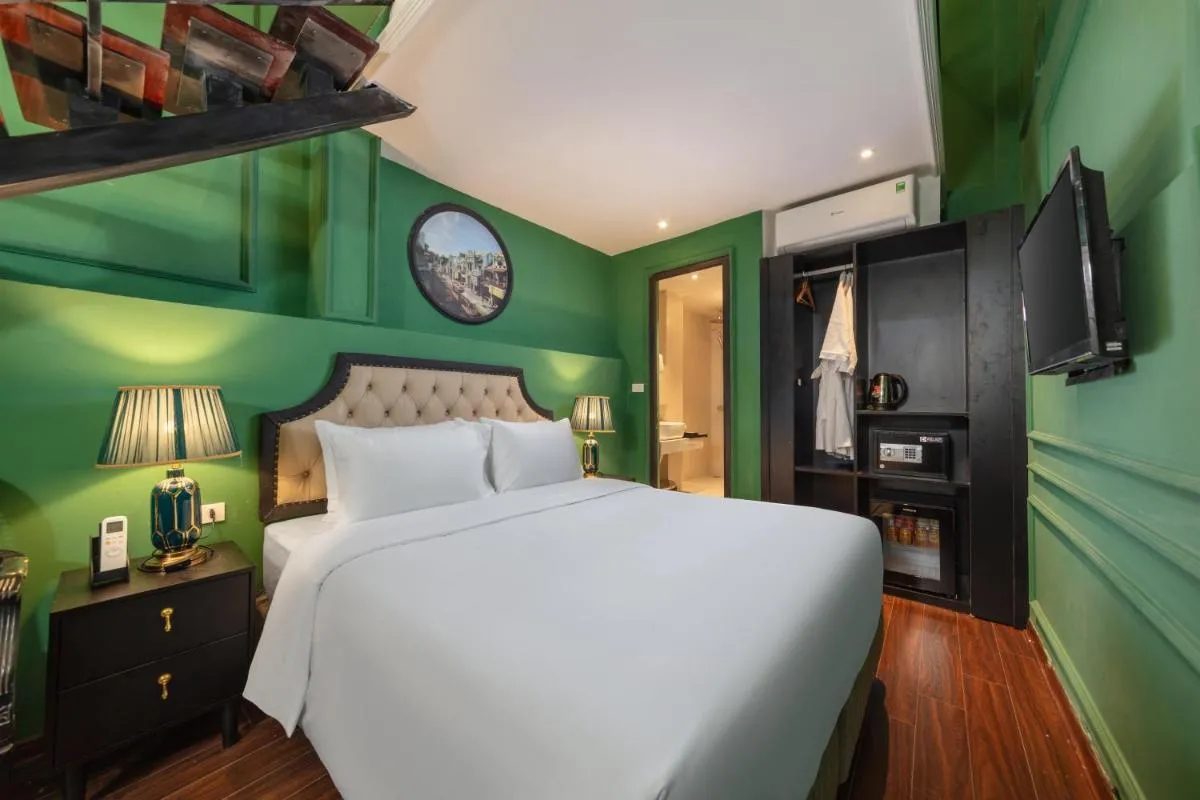 Image 5 of Madelise Adora Hotel & Travel