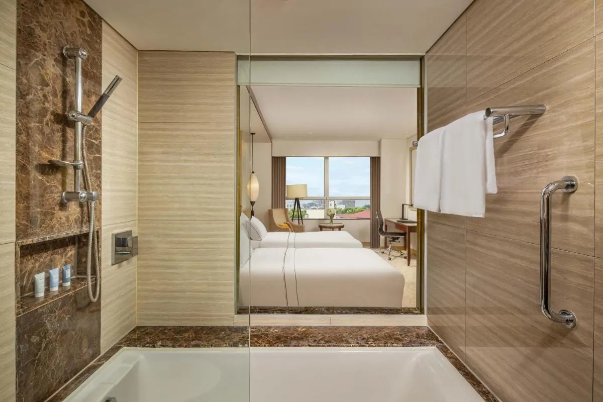 Image 3 of Melia Hanoi