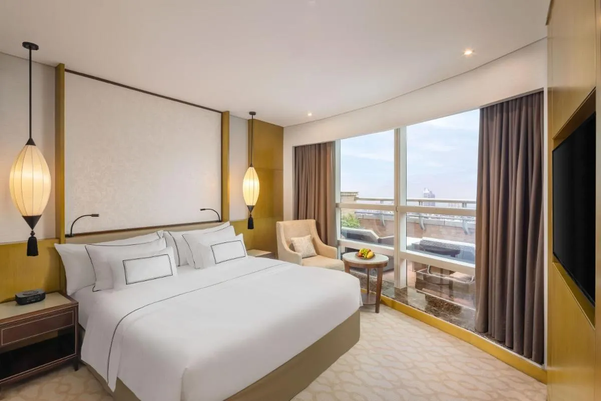 Image 2 of Melia Hanoi