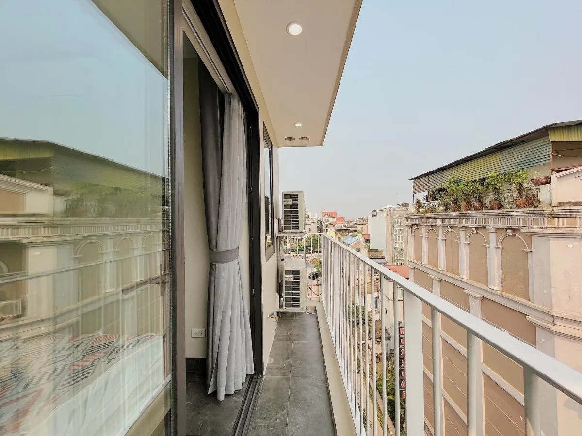 Image 5 of Modern Apartment in Westlake