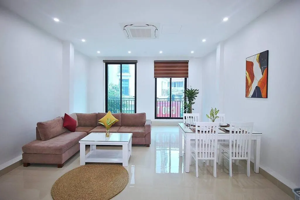 Image of Newonebedroom Apartment Westlake
