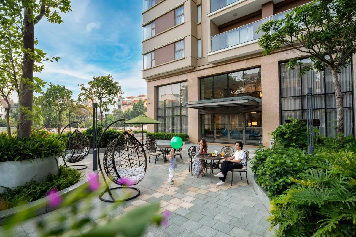 Image 2 of Oakwood Residence Hanoi