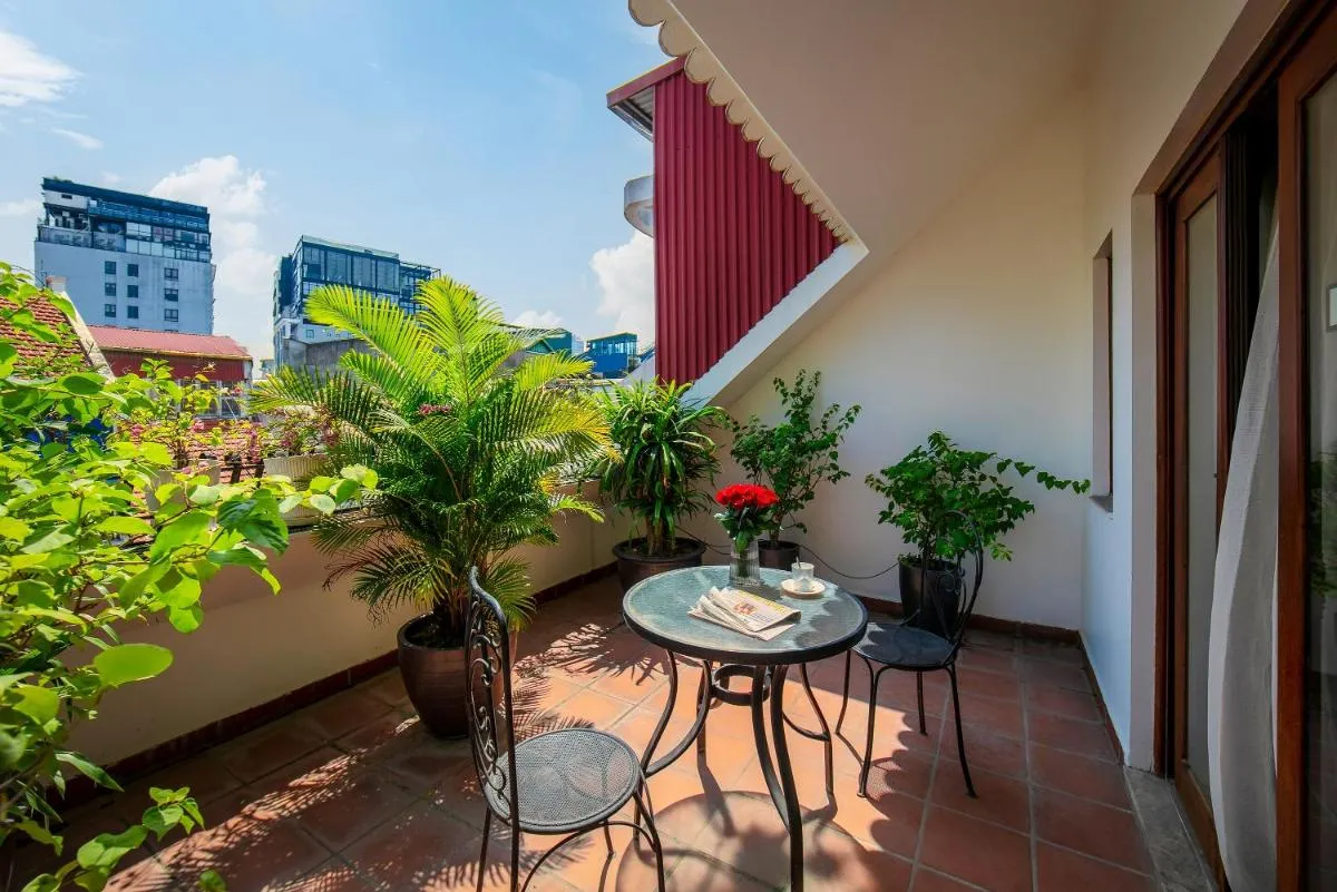 Image 2 of Oriental Suites Hotel & Spa