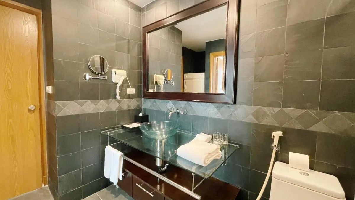 Image 1 of Pacific Place Serviced Apartment