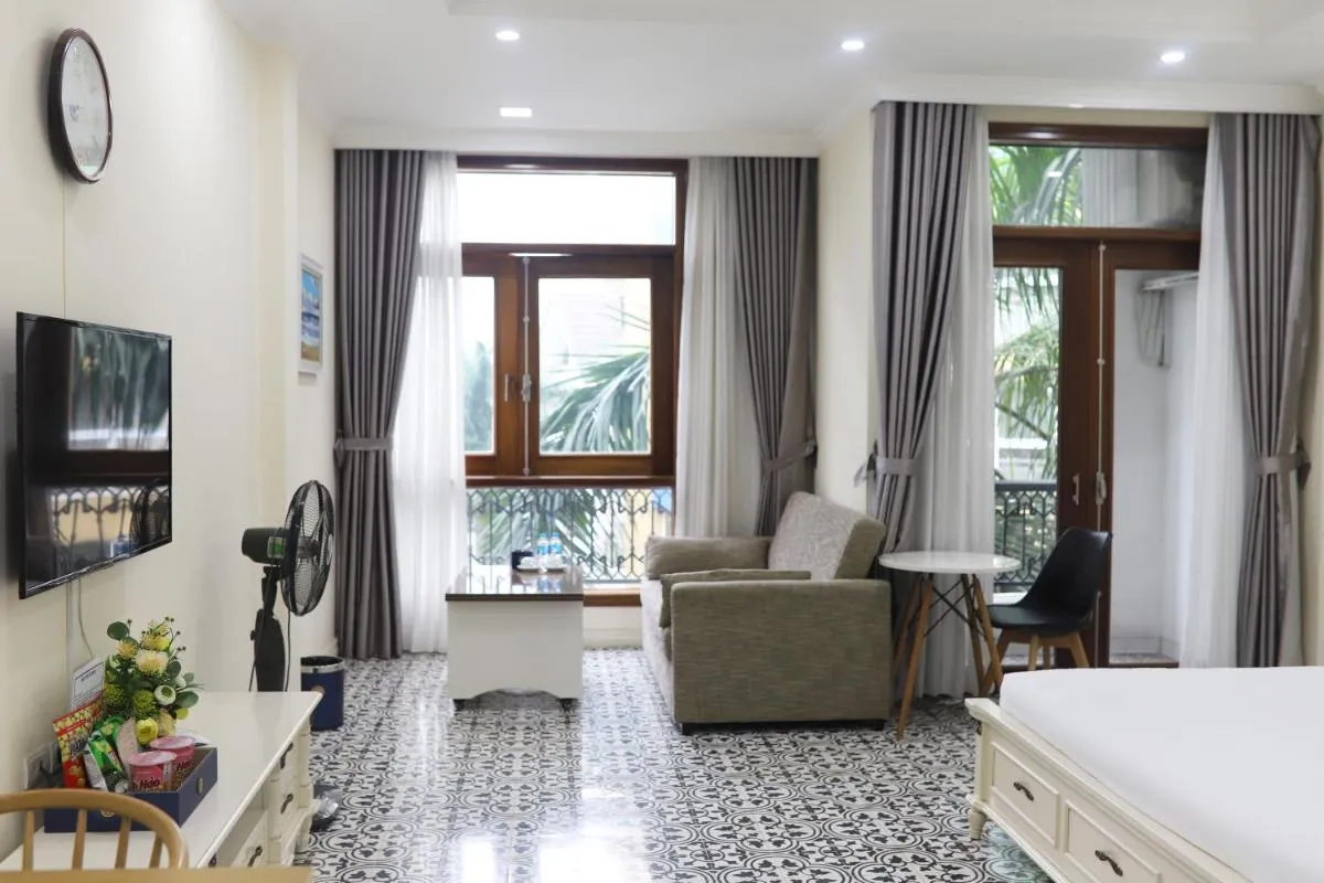 Image 4 of Paradise Suites Dich Vong Hau