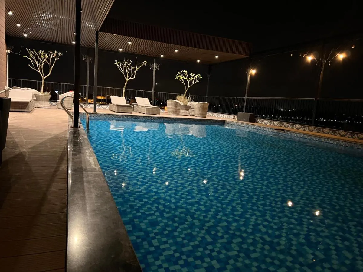 Image 2 of Paragon Noi bai Hotel & Pool