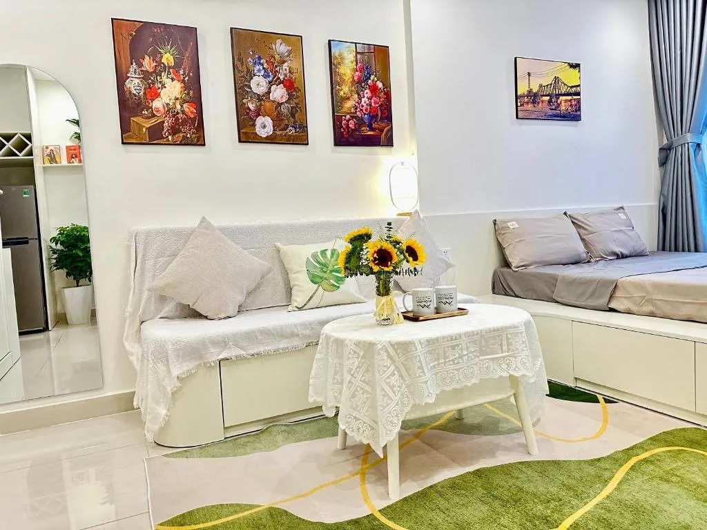 Image of Phòng tại Vinhomes Smart City nội thất cao cấp, tầng trung, ban công thoáng