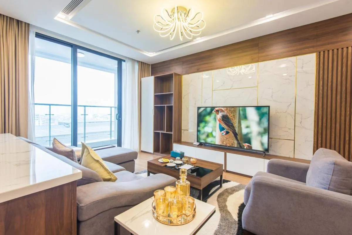 Image 2 of Premium Apartment Vinhomes Metropolis BaDinh