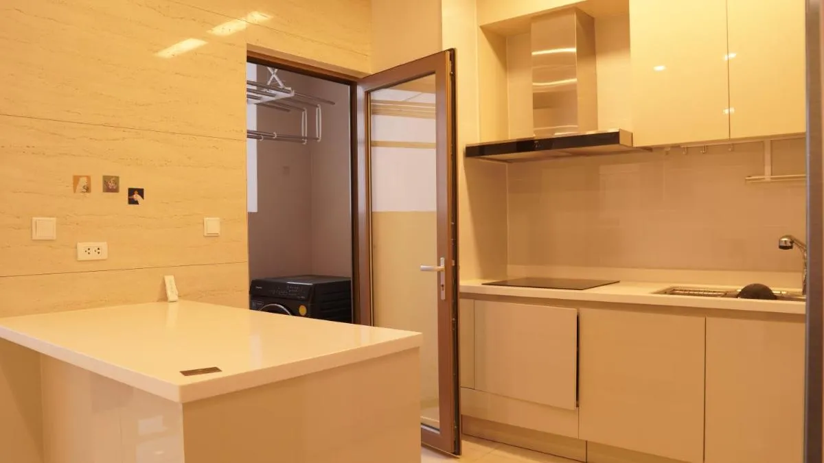 Image 2 of Prenium 3 Bedrooms in StarLake Daewoo VIE