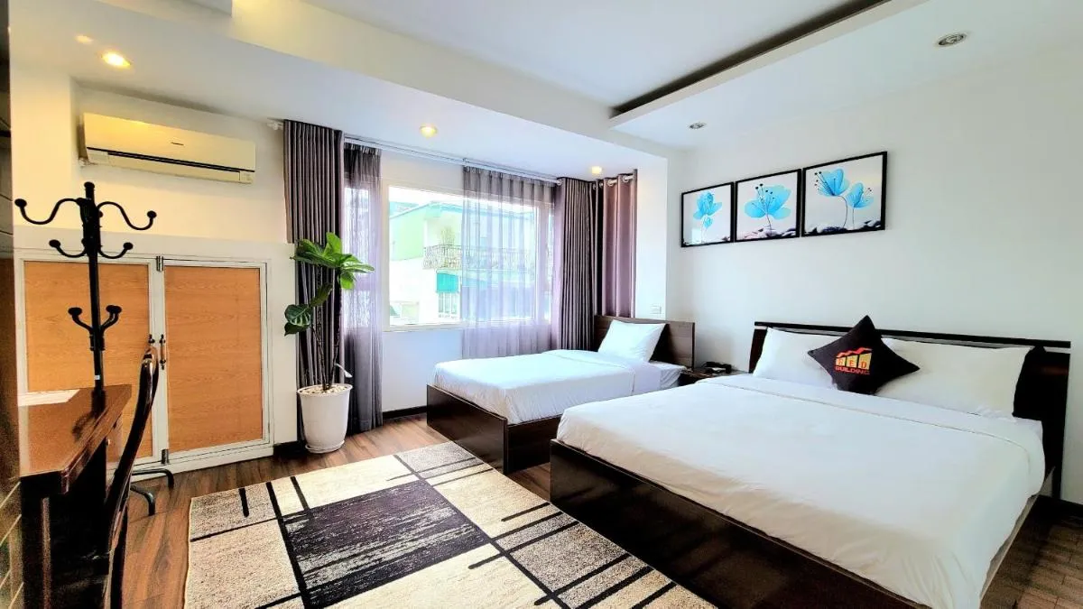 Image 1 of Red Building – Hotel – Hà Nội