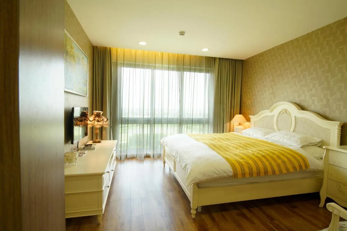 Image of Romantic beautiful golf course view 2 bedrooms premium apartment