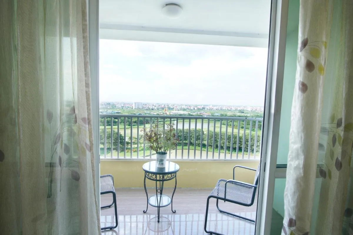 Image 5 of Romantic beautiful golf course view 2 bedrooms premium apartment