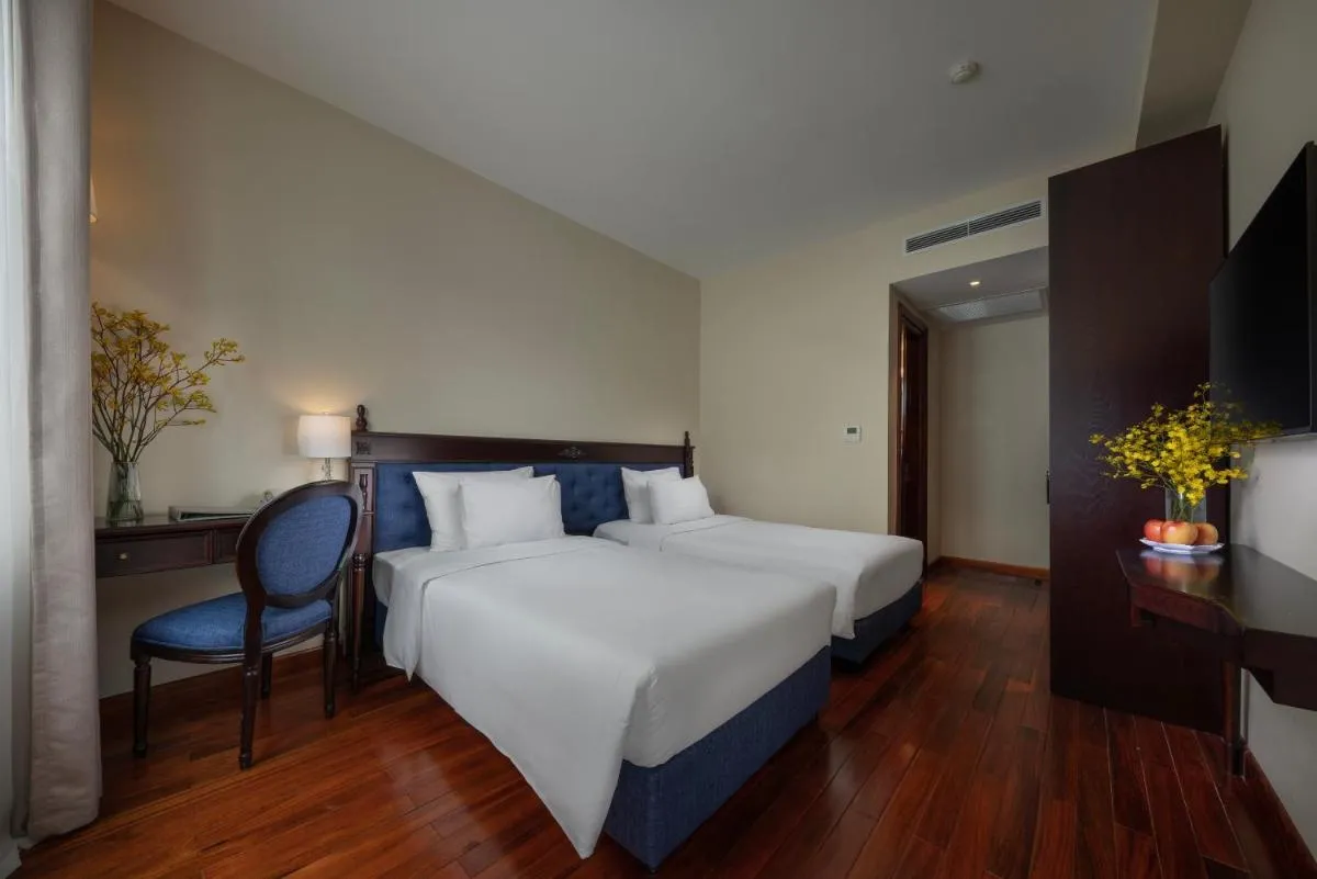 Image 6 of Sunline Hotel