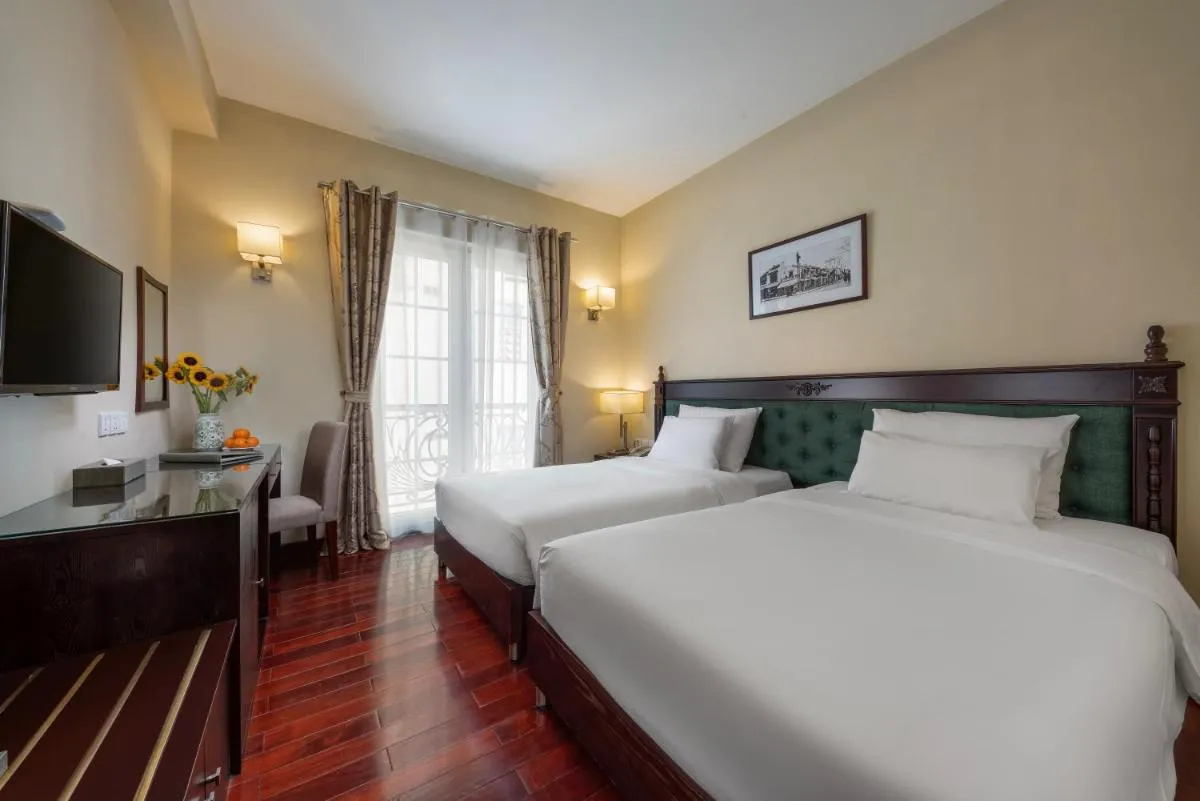 Image 4 of Sunline Hotel