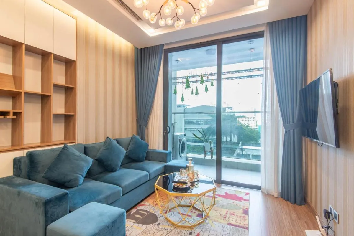 Image 4 of Sunny Vinhome Metropolis Apartment