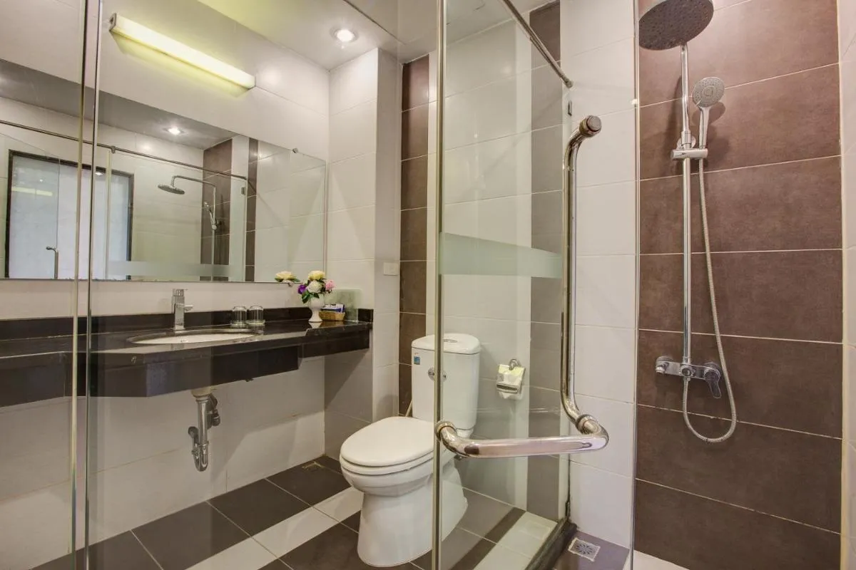 Image 1 of TQT Hotel