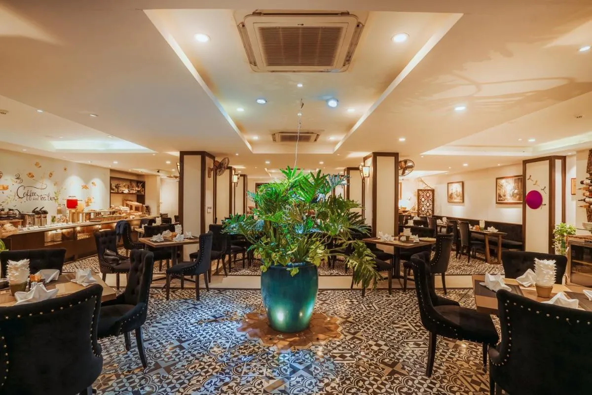 Image 2 of Thang Long Opera Hotel