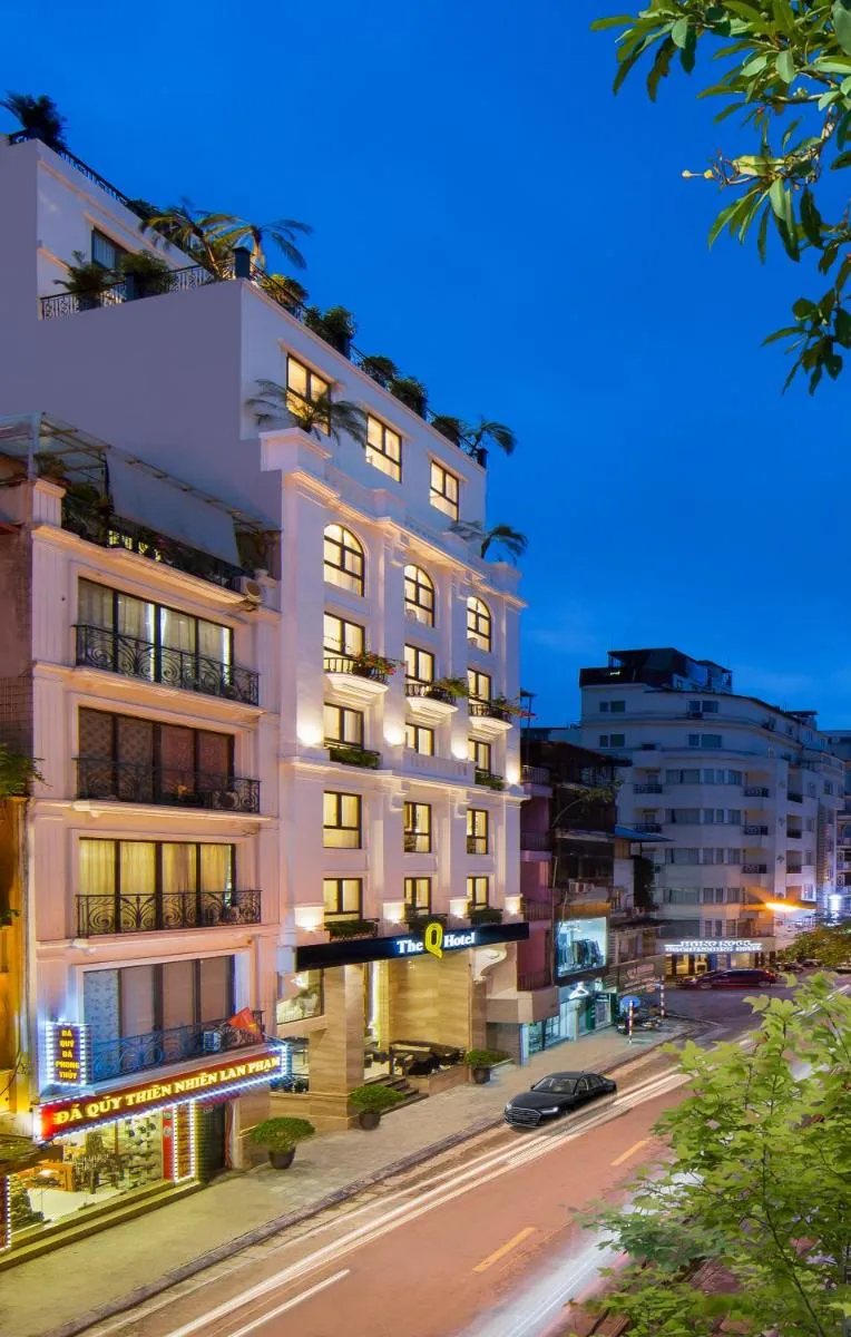 Image 3 of The Q Hotel