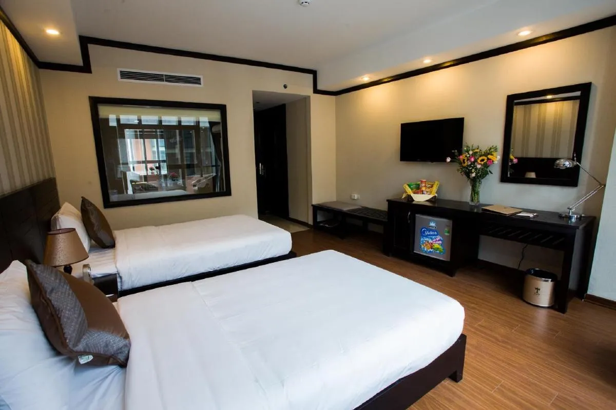 Image 5 of Top Hotel