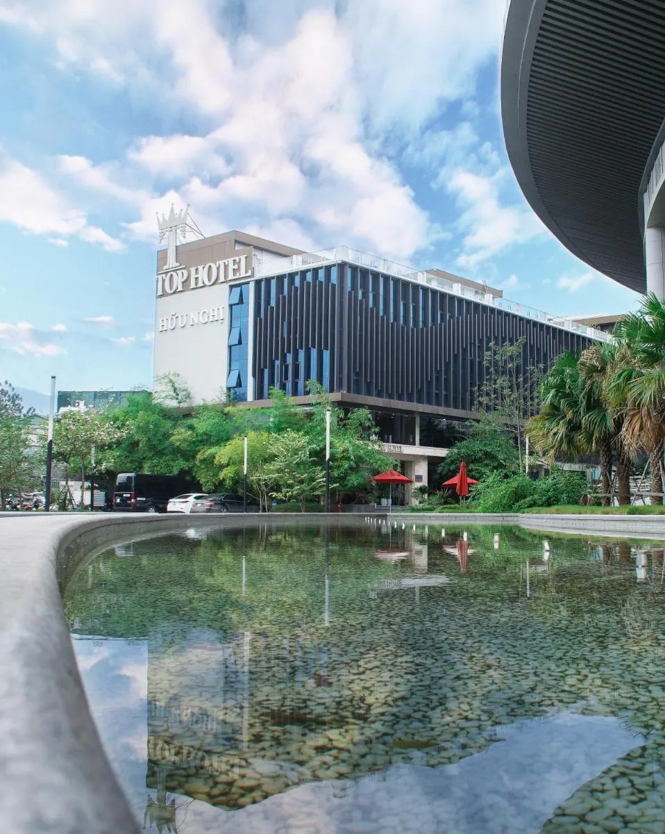Image 6 of Top Hotel