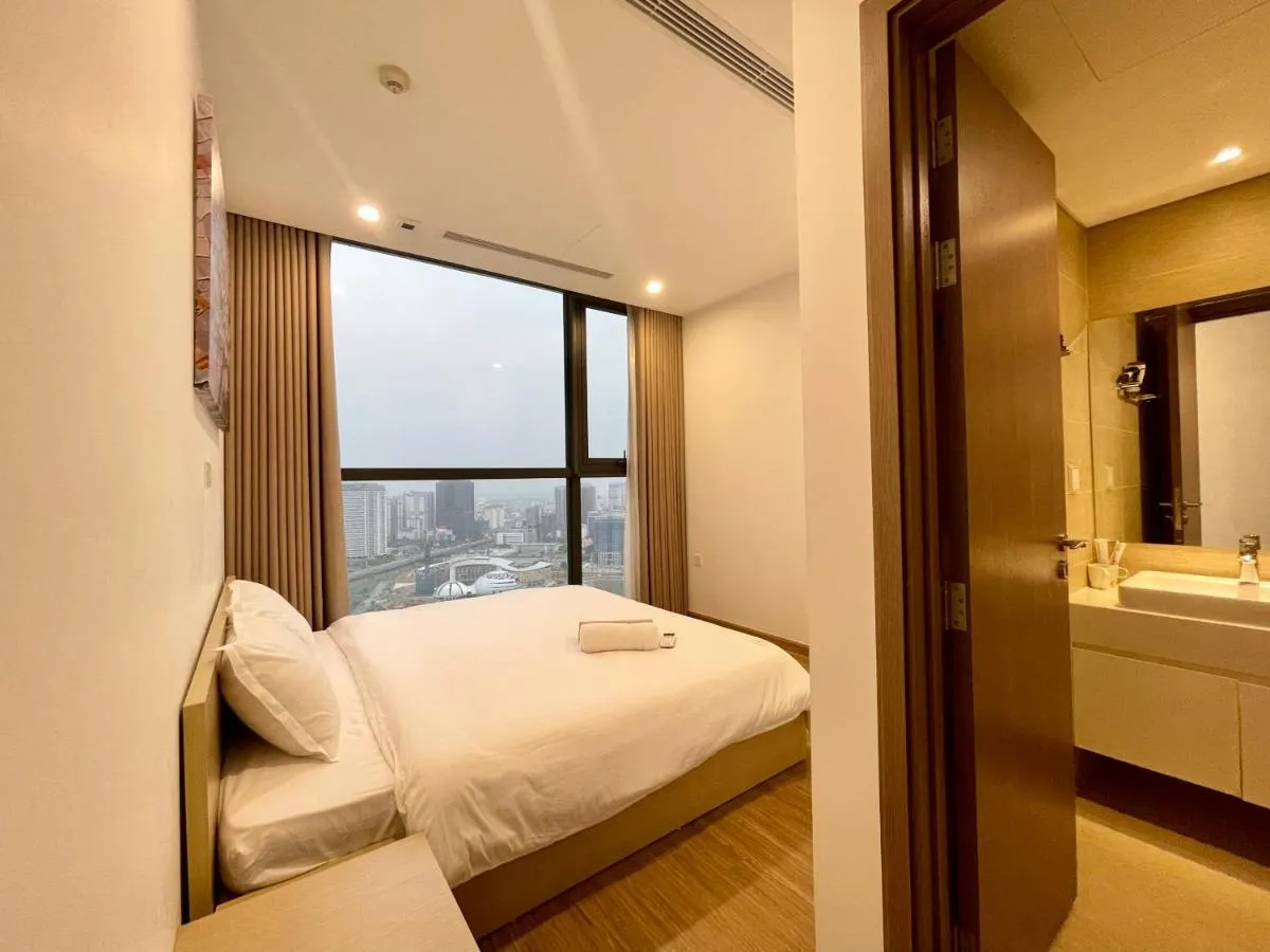 Image 2 of VNRooms – Vinhomes Sky Lake Phạm Hùng 2 Phòng Ngủ View Hồ – Đối diện Keangnam