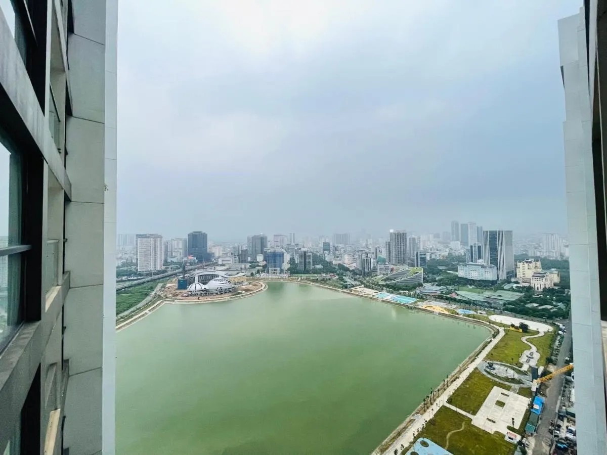 Image 1 of VNRooms – Vinhomes Sky Lake Phạm Hùng 2 Phòng Ngủ View Hồ – Đối diện Keangnam
