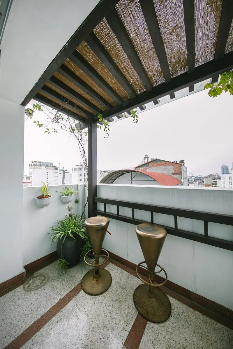 Image 4 of VietHome-Doorstep to Hoan Kiem Lake