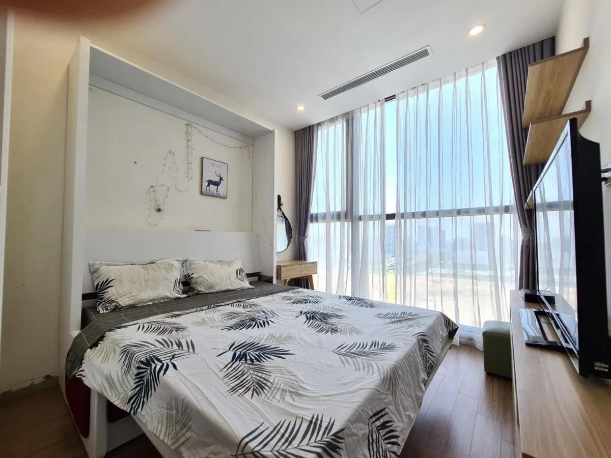 Image 1 of Vincom Plaza Vinhomes Sky Lake Phạm Hùng Mỹ Đình