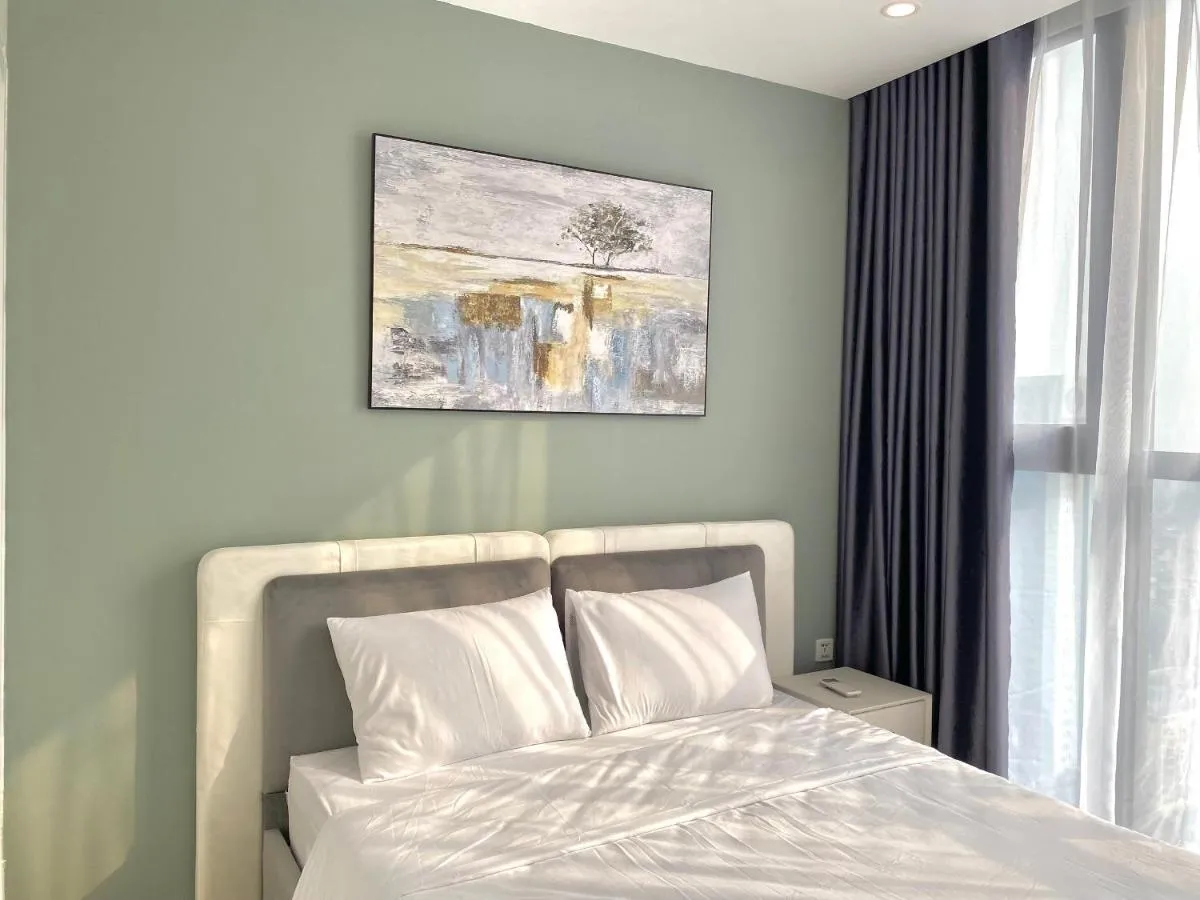 Image 2 of Vinhome Skylake Luxury Apartment – Mikage Housing
