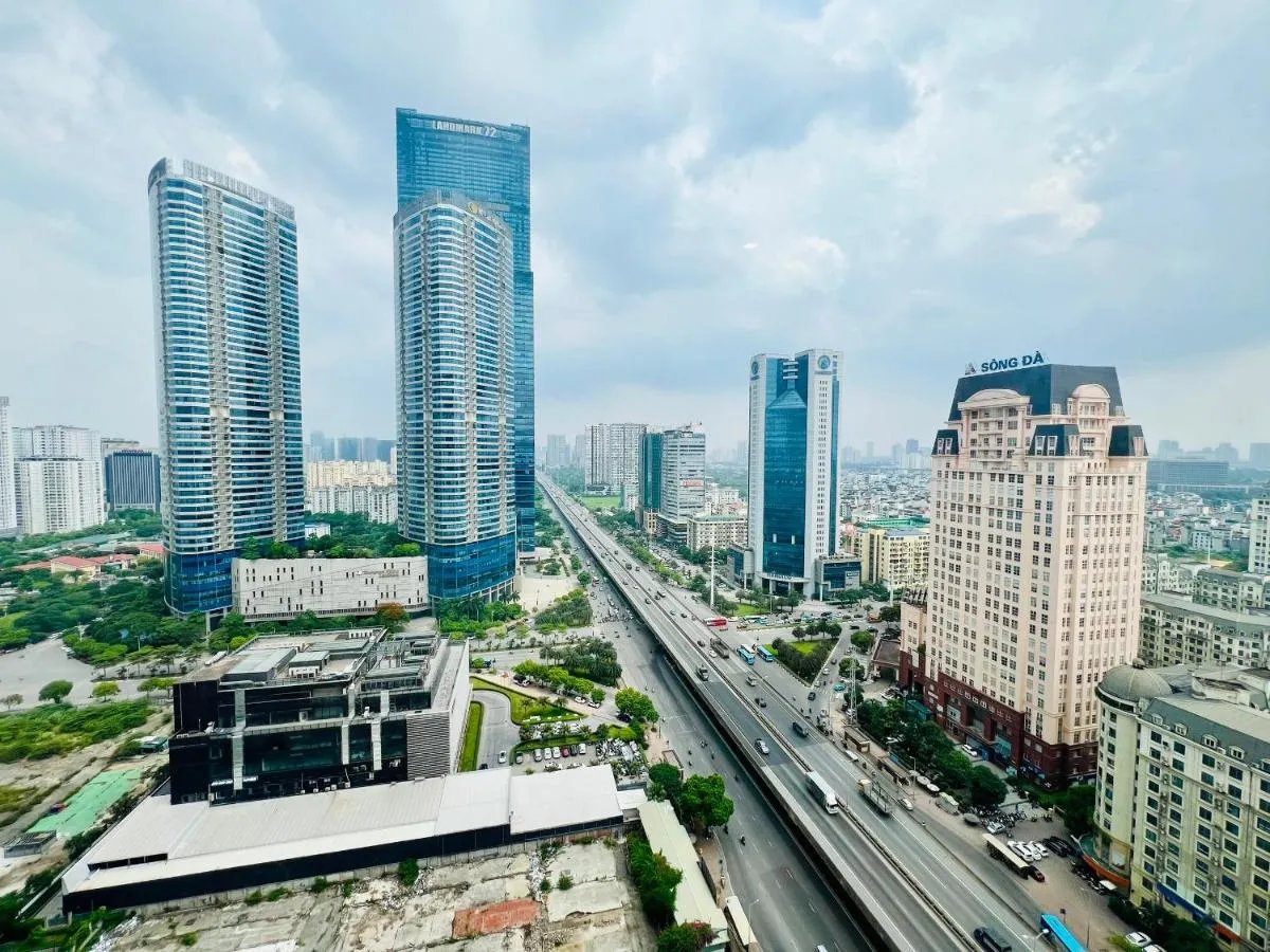 Image 6 of Vinhomes Skylake Apartment 5 minutes to Kaengnam