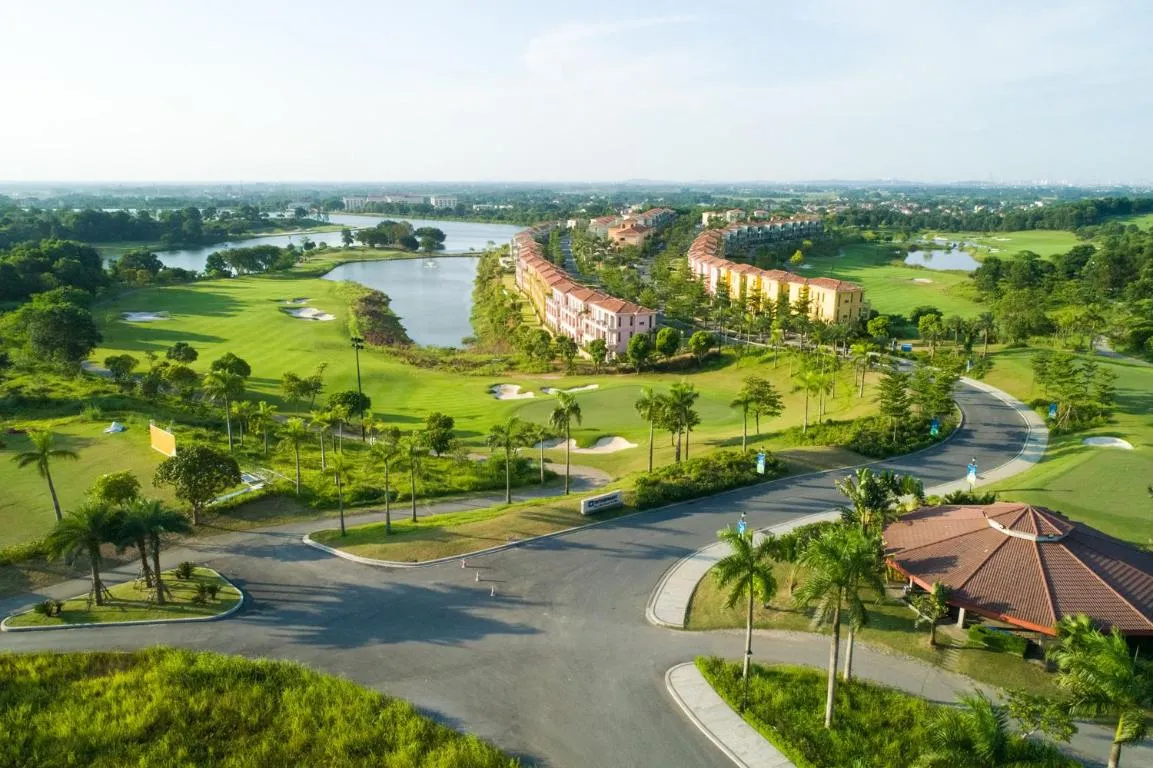 Image of Wyndham Sky Lake Resort and Villas