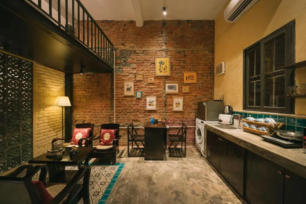 Image of 2BR Cultural house in the Heart of Old Quarter Washer&Dryer