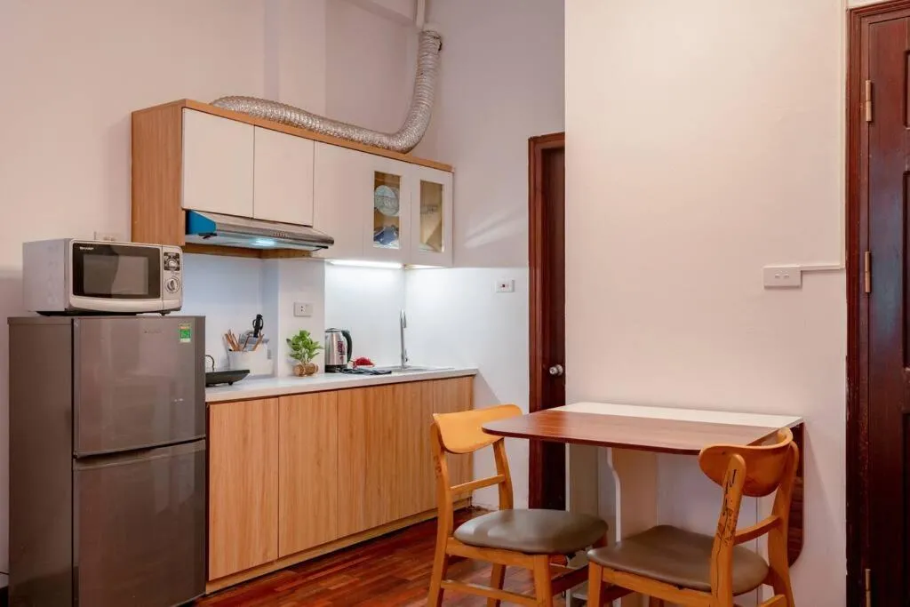 Image 6 of An House – CINE Apt – Street food, Projector, Washer, 10 mins to Hoan Kiem