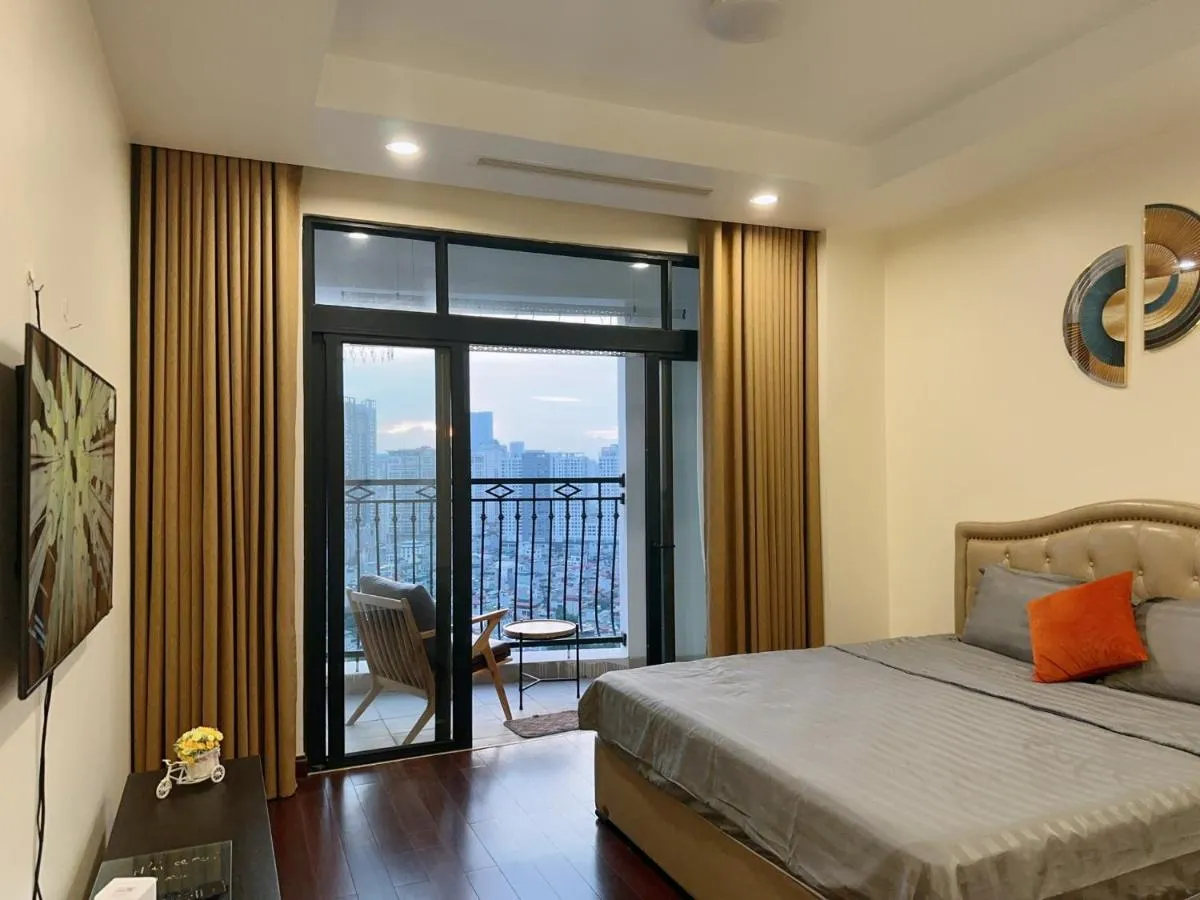 Image 1 of *BOM HOMES*- Vinhomes Royal City-Cozy Apartment