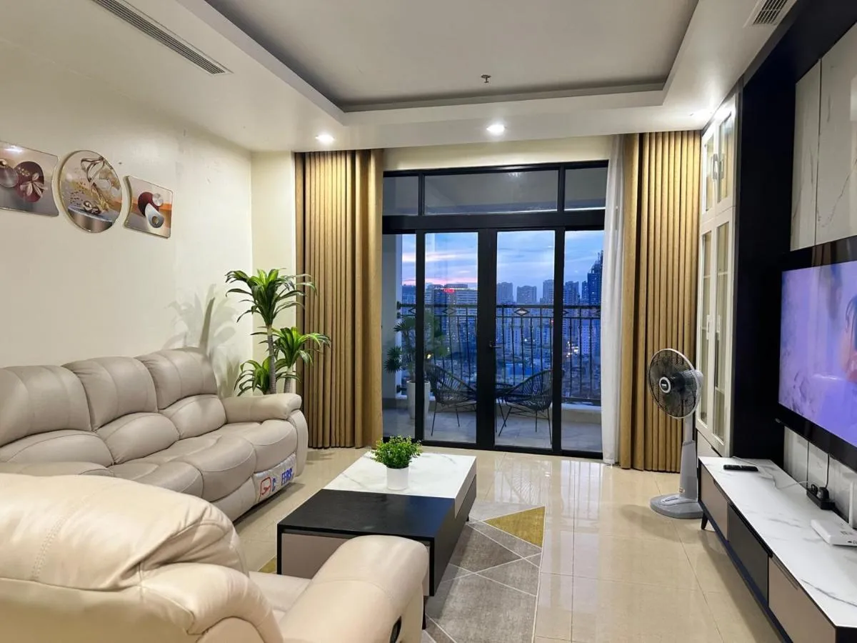 Image 5 of *BOM HOMES*- Vinhomes Royal City-Cozy Apartment