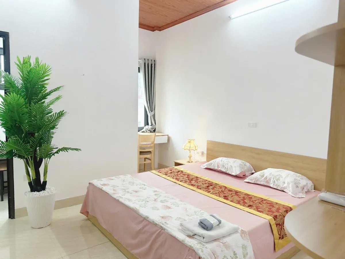 Image 1 of Chill House 702TM3