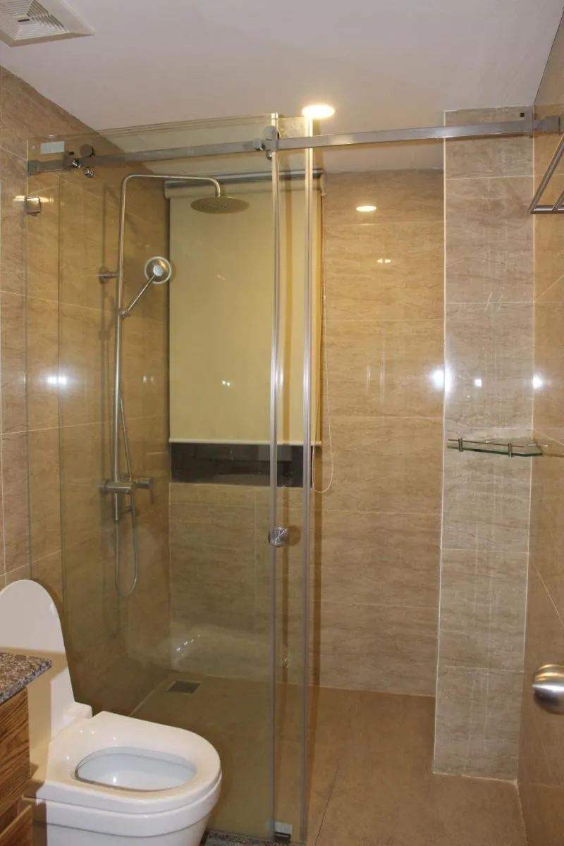 Image 2 of Davidduc ‘s Spacious Apartment -46 Xom Chua