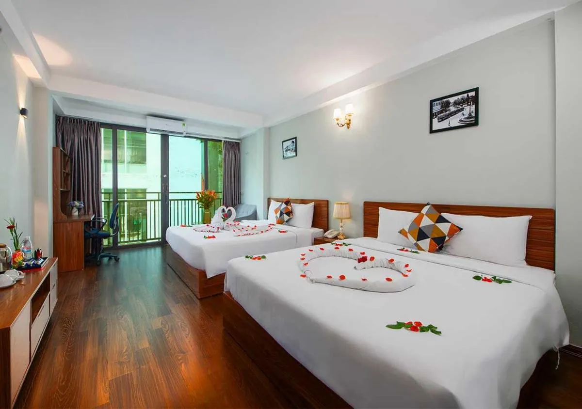 Image 4 of Family Suite Hotel