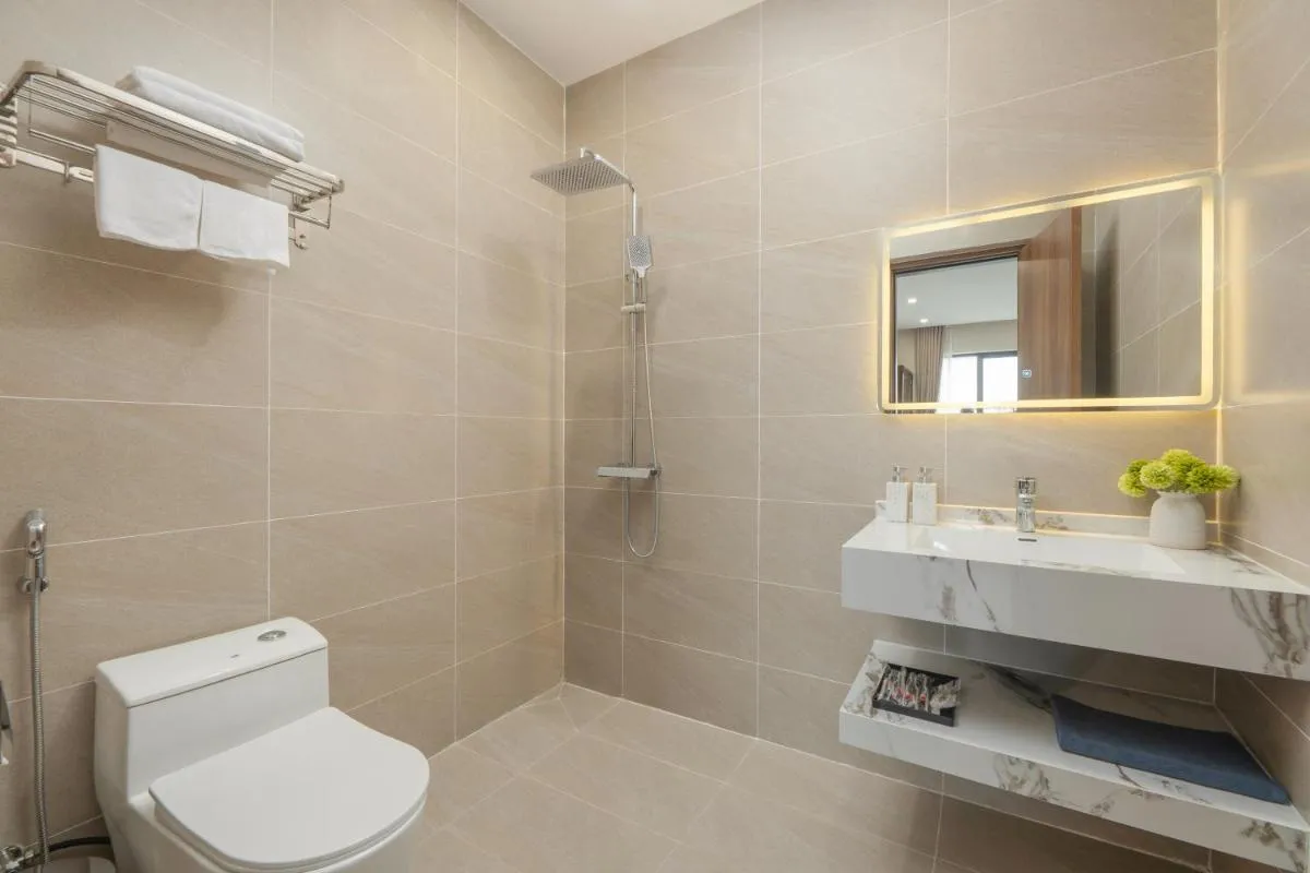 Image 2 of Fuji Apartment Hoàn Kiếm