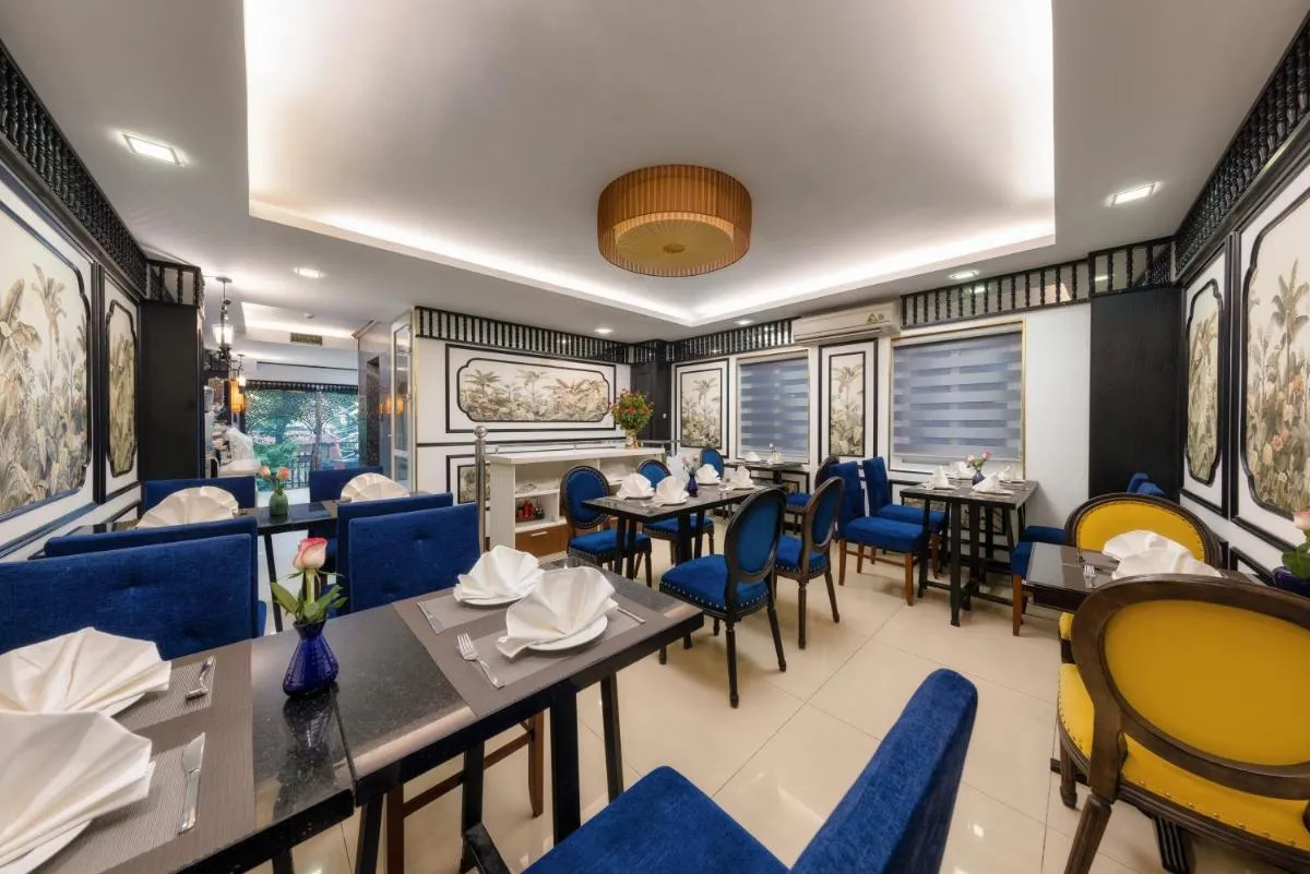 Image 3 of Golden Amour Hotel