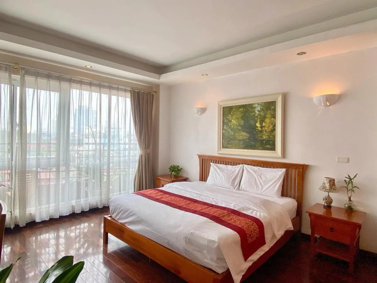 Image 1 of HTC Home Kham Thien