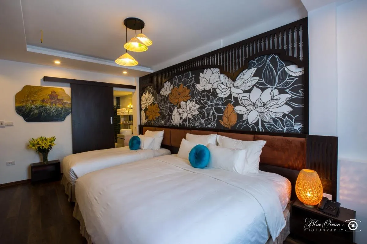 Image 4 of Hanoi Center Silk Lullaby Hotel and Travel