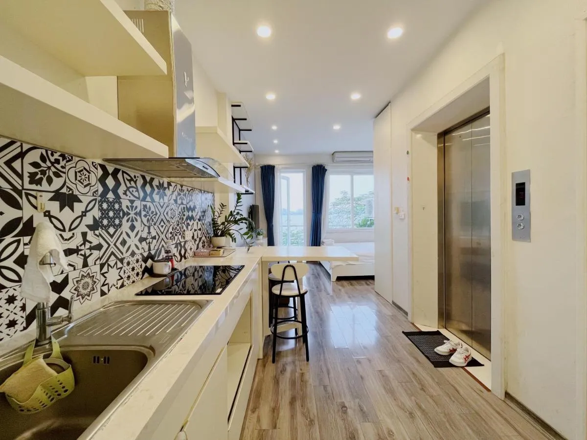 Image 3 of Hanoi Home 2 – Lake View Apartment