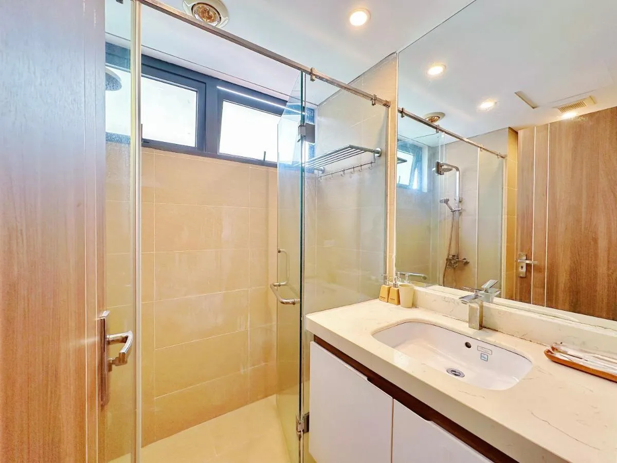 Image 2 of Hanoi Home 4 – Cheap price 2 bedroom Apartment near West lake