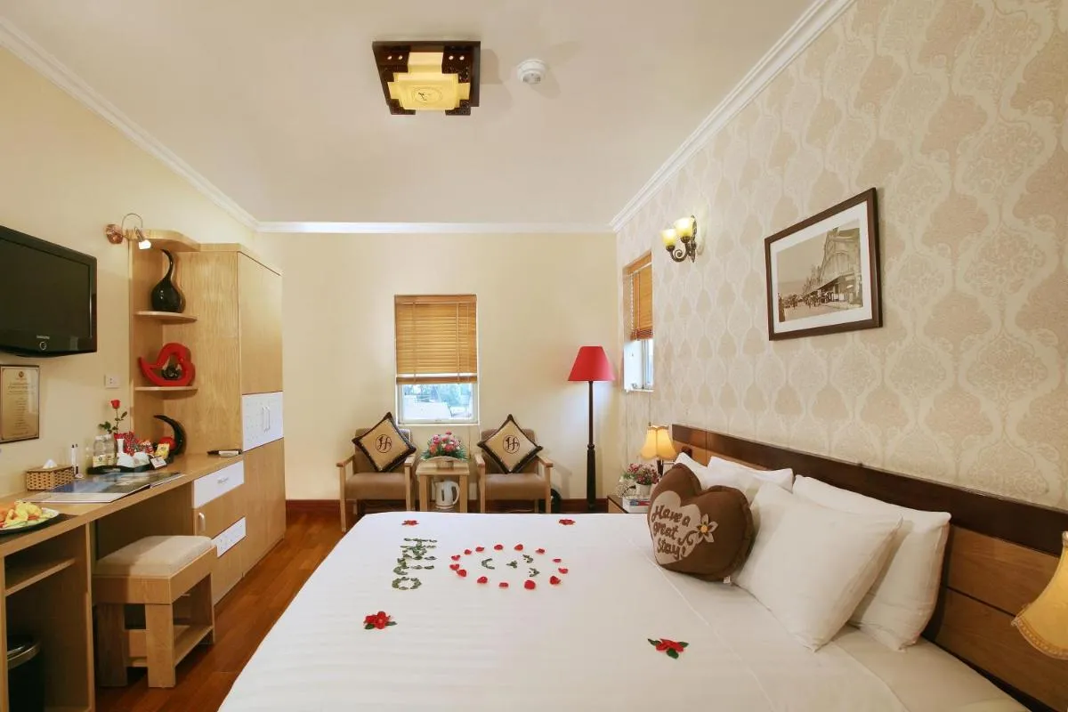 Image 4 of Hanoi House Hostel & Travel