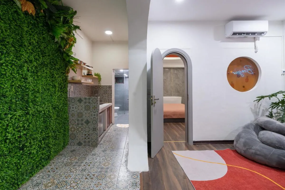 Image 1 of Harmony Home-Projector-Bathtub- Spacious